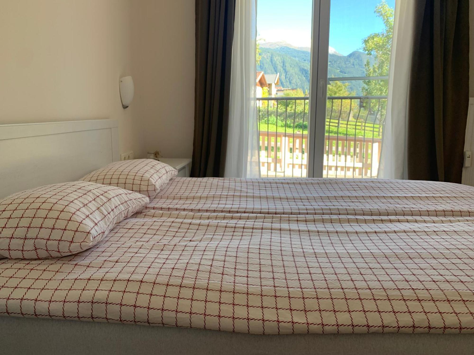 Fliess Apartment Bagian luar foto